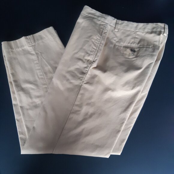 GAP 34x30 Slim Fit Light Tan Colour 100% Cotton Men's Chinos - Picture 1 of 13